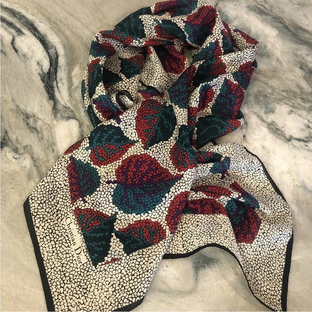 Vtg Christian Dior Silk Scarf  Logo Fall Leaves Classic Echarpes 34 X 34 square - Picture 4 of 11